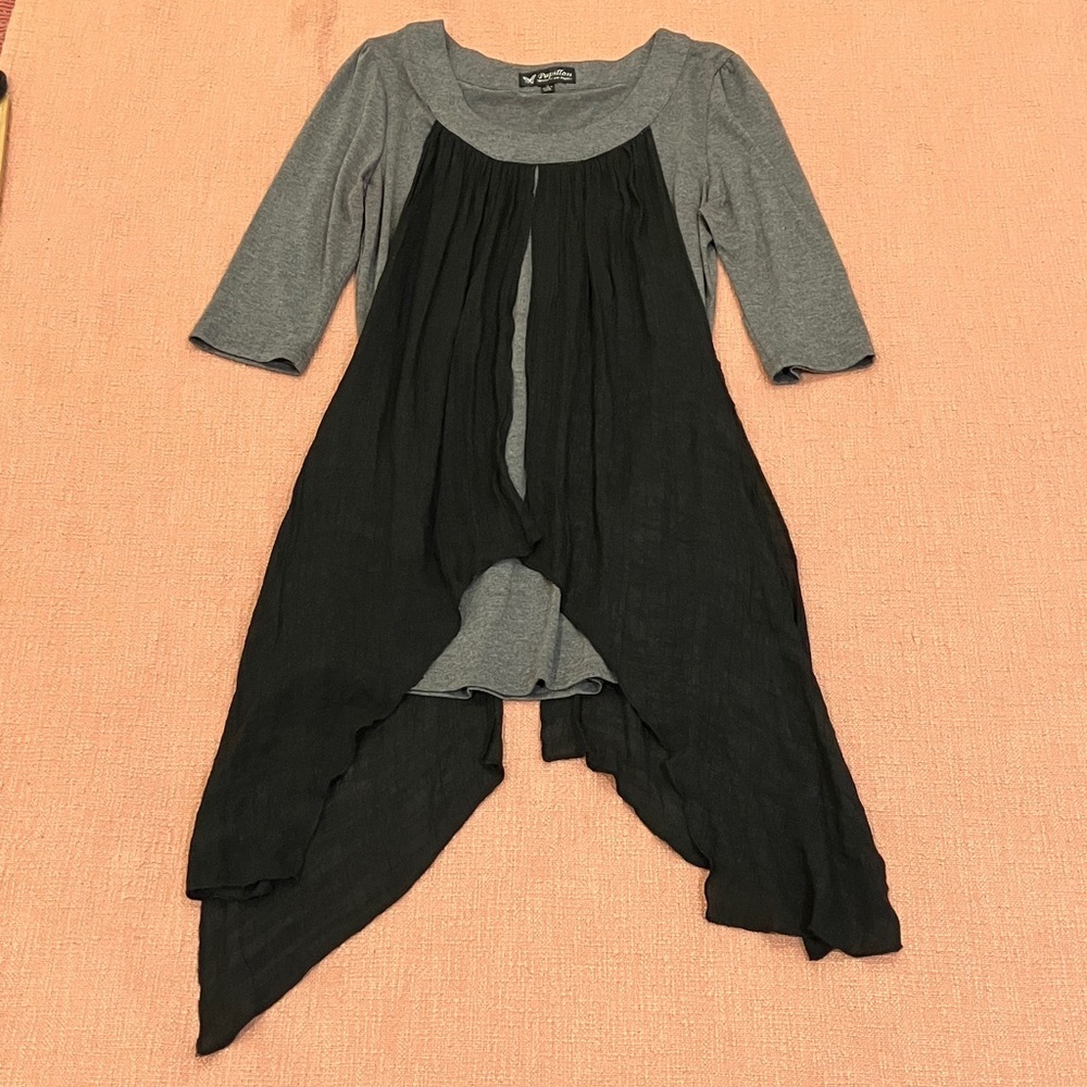Papillon Blanc Charcoal and Ebony Asymmetrical Dress